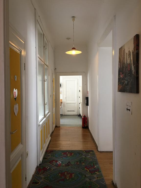Chichilli Hostel Wien Eksteriør bilde
