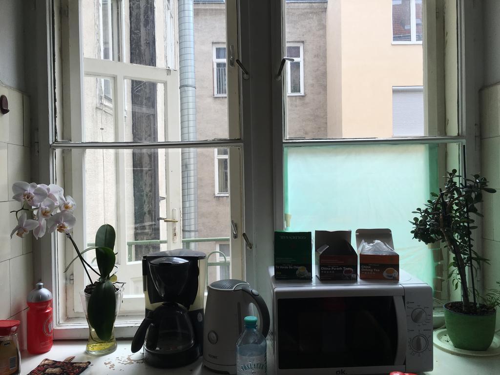 Chichilli Hostel Wien Eksteriør bilde