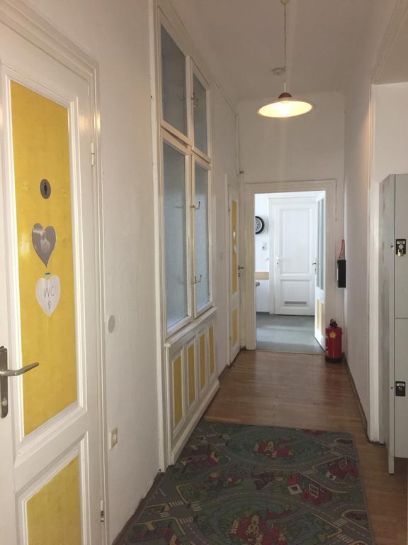 Chichilli Hostel Wien Eksteriør bilde