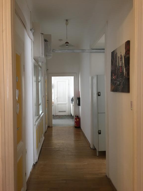 Chichilli Hostel Wien Eksteriør bilde