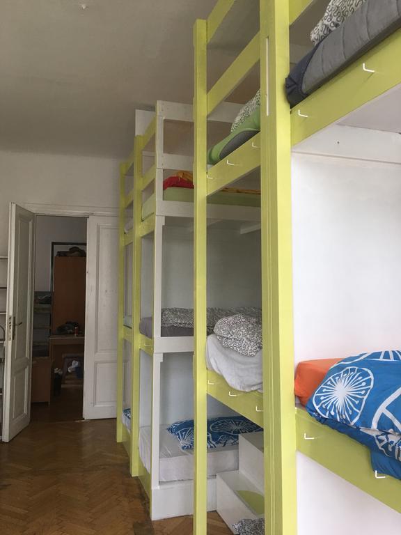 Chichilli Hostel Wien Eksteriør bilde