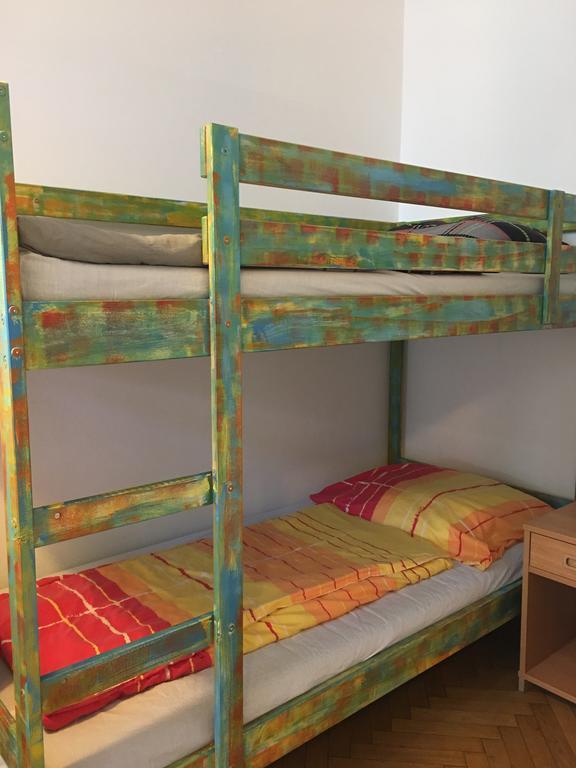 Chichilli Hostel Wien Eksteriør bilde